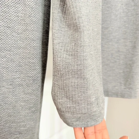 Lululemon Metal Vent Tech Long Sleeve Shirt Men’s Size XXL Gray Long Sleeve - Picture 5 of 5